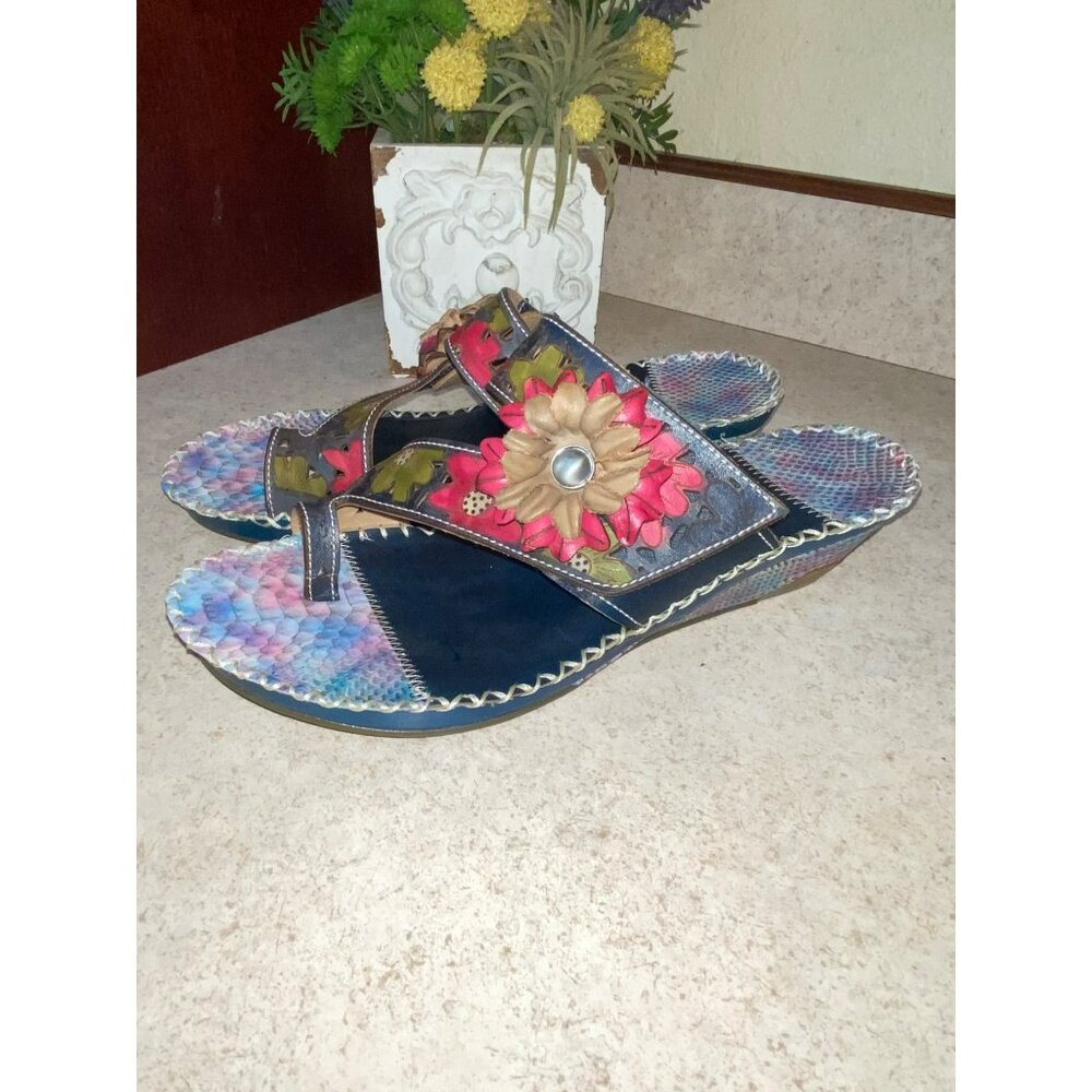 L'artiste By Spring Step Leather Toe-Loop Sandals… - image 1